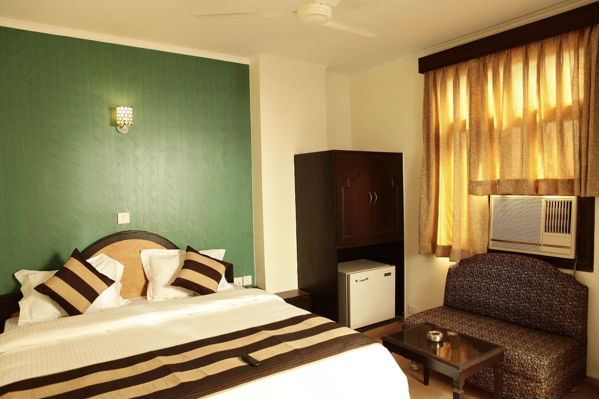 OYO 22154 Hotel Delhi Darbar Buitenkant foto