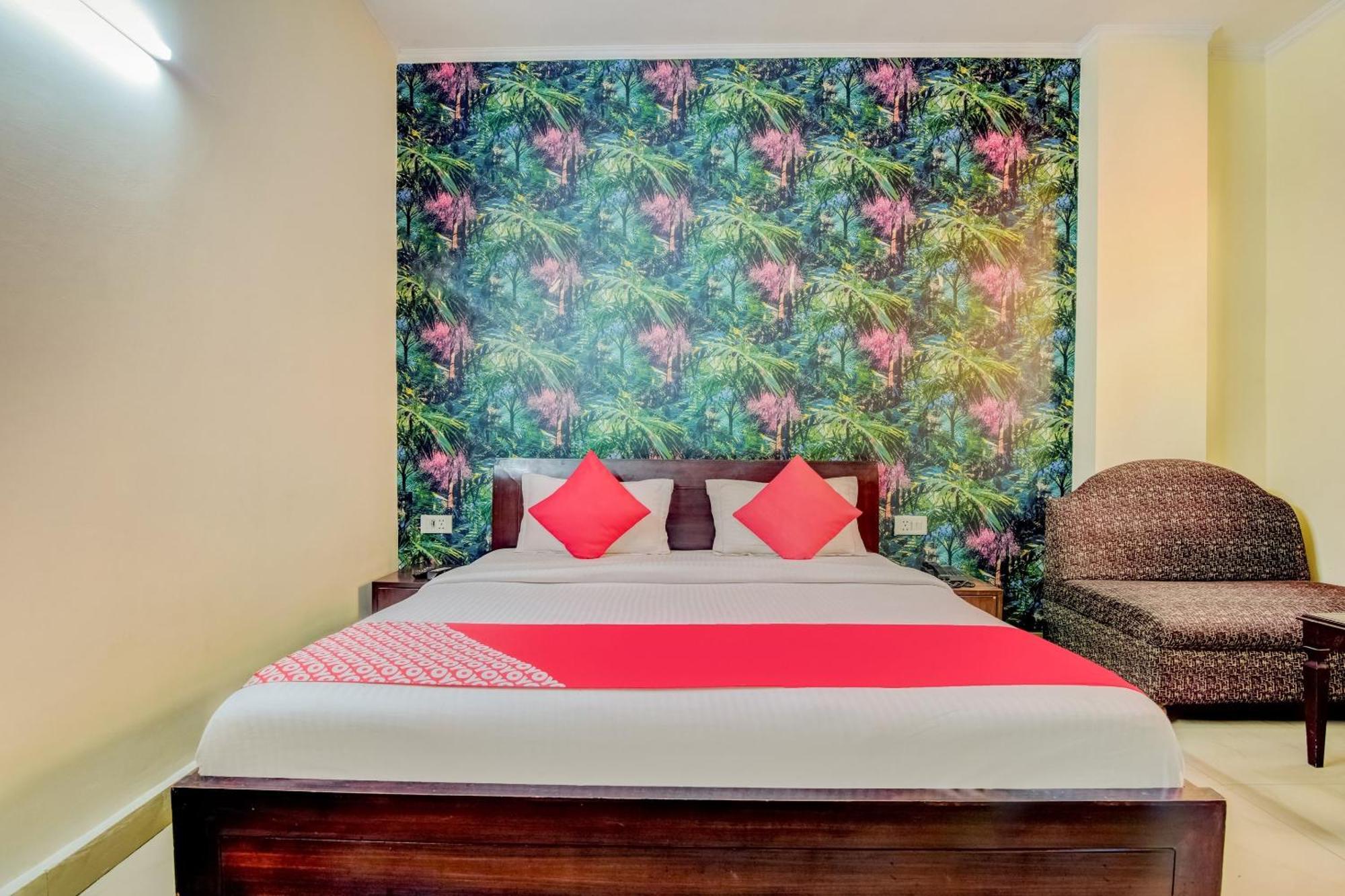 OYO 22154 Hotel Delhi Darbar Buitenkant foto