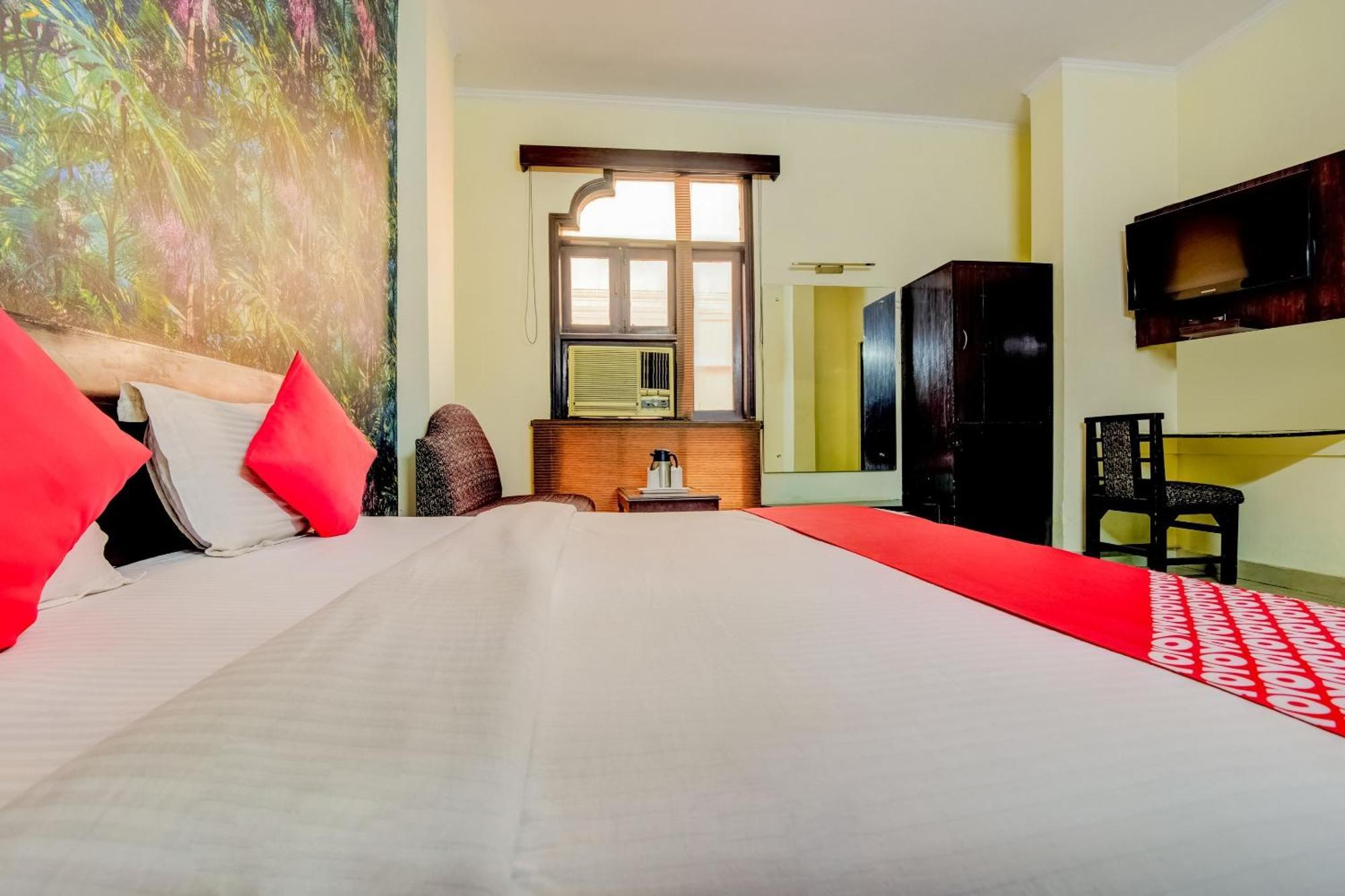 OYO 22154 Hotel Delhi Darbar Buitenkant foto