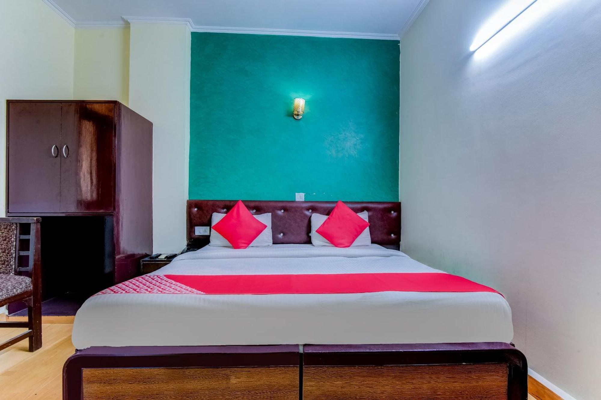 OYO 22154 Hotel Delhi Darbar Buitenkant foto