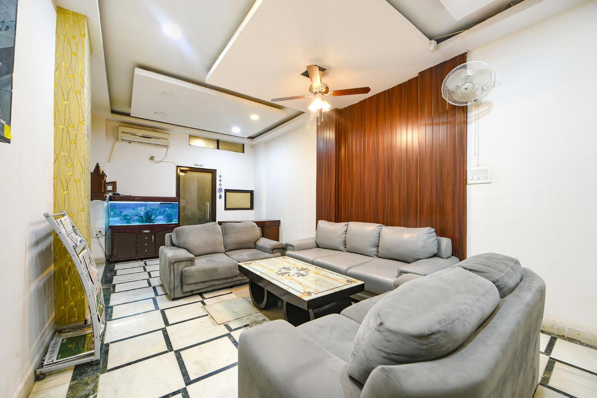 OYO 22154 Hotel Delhi Darbar Buitenkant foto